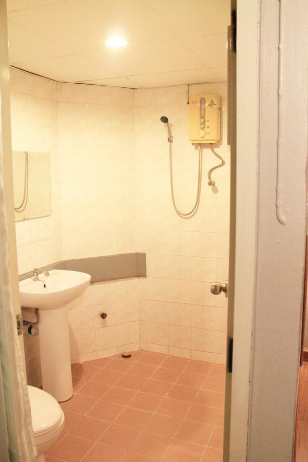 โรงแรมเรือนทิพย์ เชียงราย Ruean Tip Hotel Номер фото